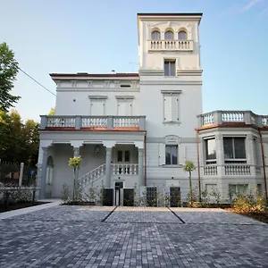 Benatti Apartment
